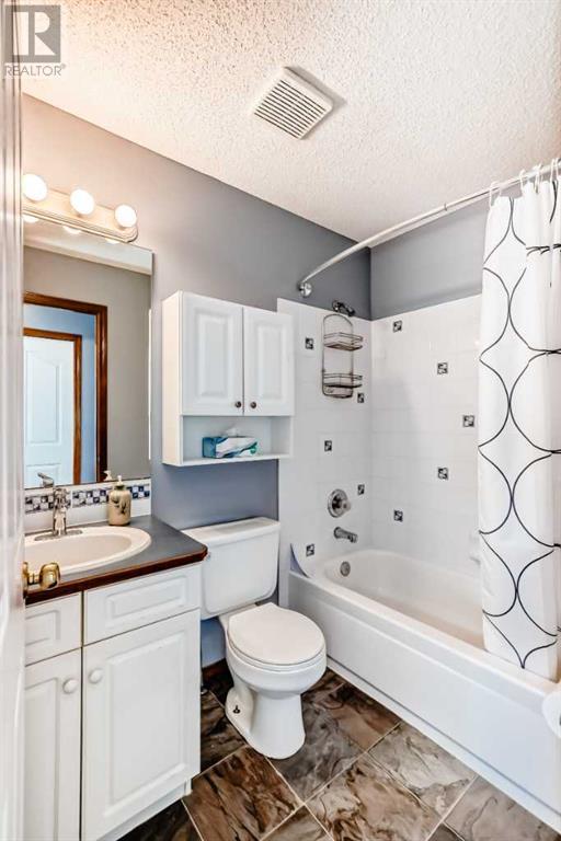 126 Gleneagles Terrace, Cochrane