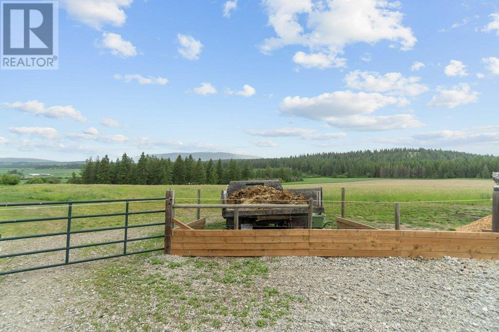 Photo 6 of 4911 Malpass Road, Armstrong BC