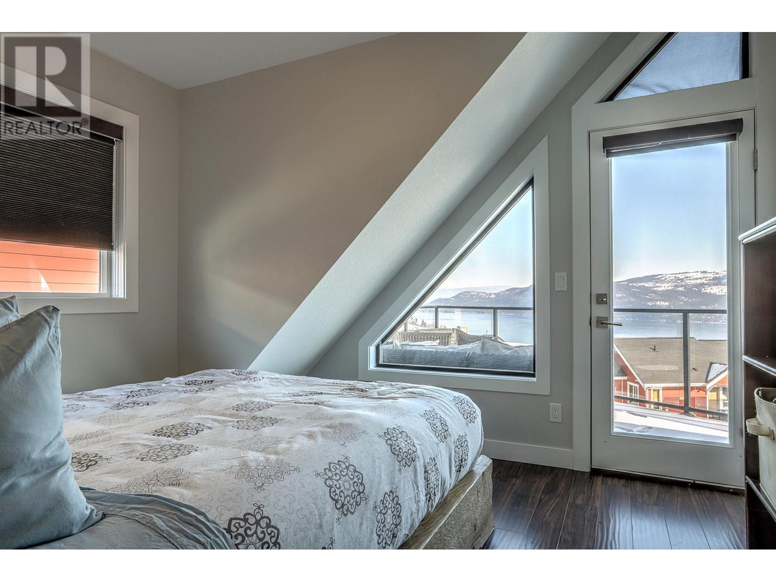 443 6963 Terazona Drive, Kelowna