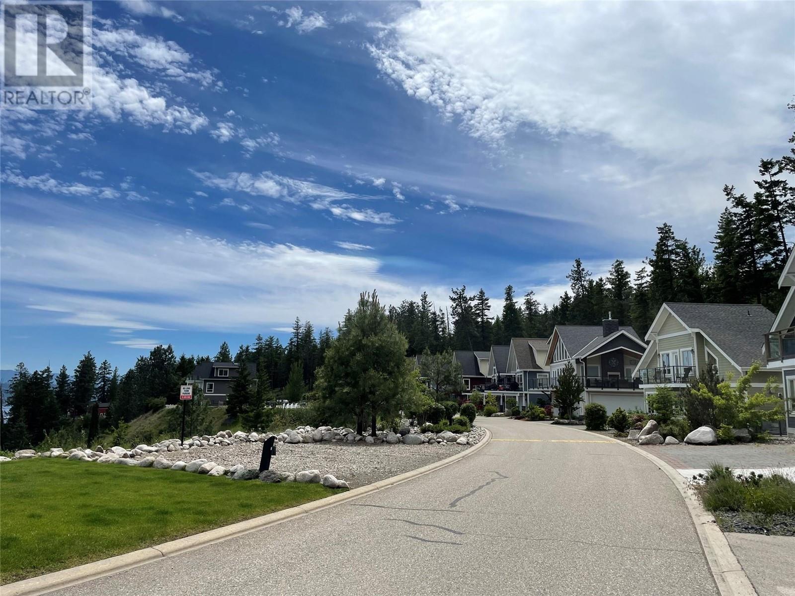 443 6963 Terazona Drive, Kelowna