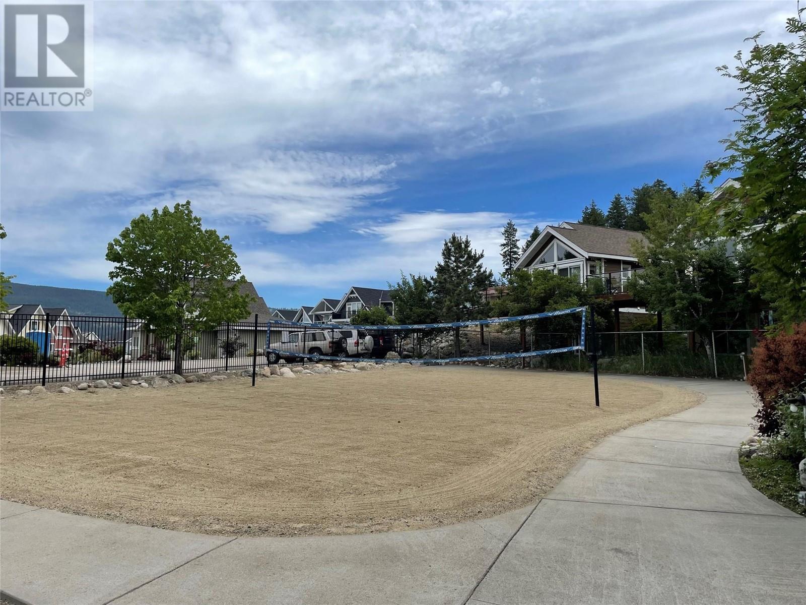 443 6963 Terazona Drive, Kelowna