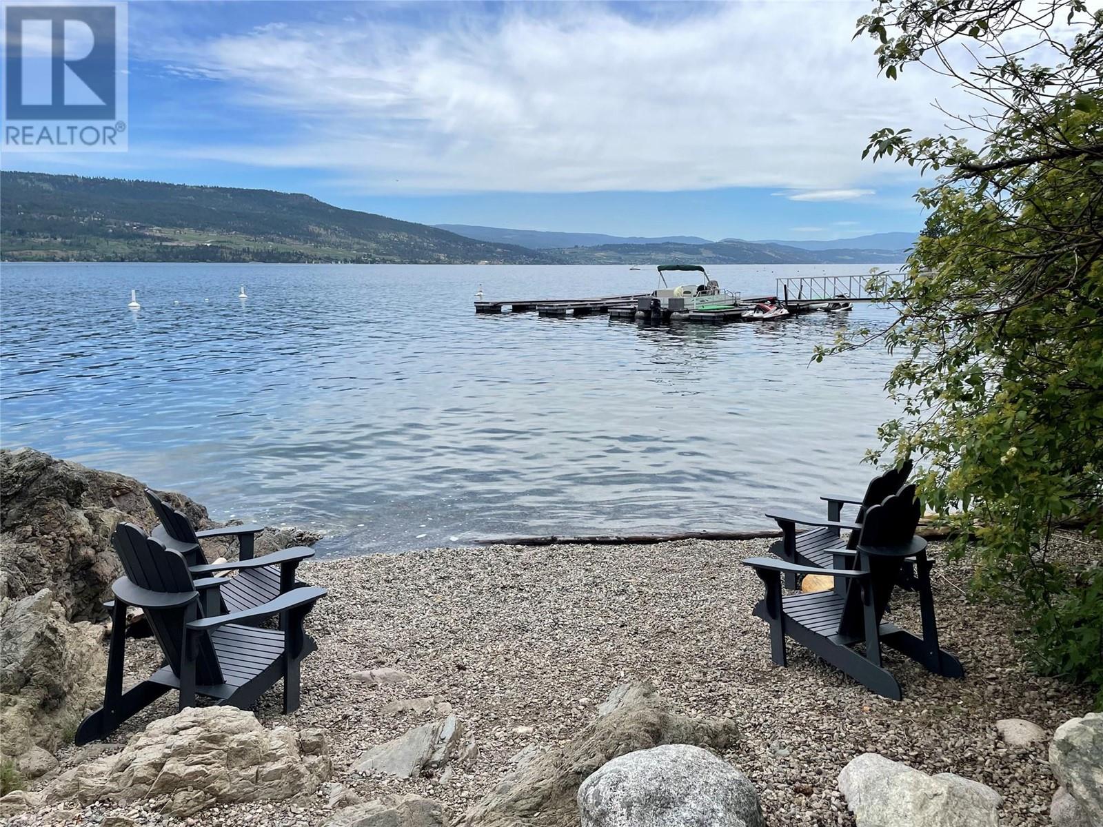 443 6963 Terazona Drive, Kelowna