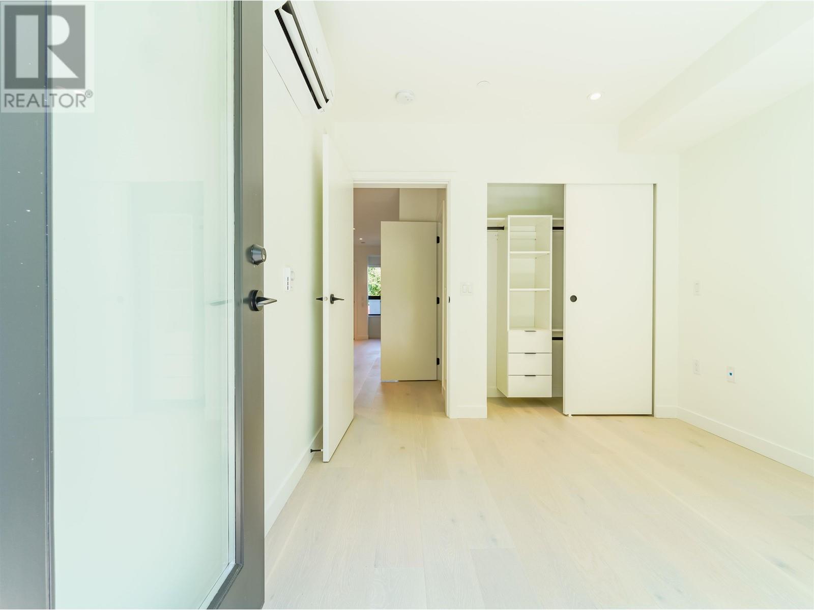 Photo 20 of 4422 Ash Street, Vancouver BC