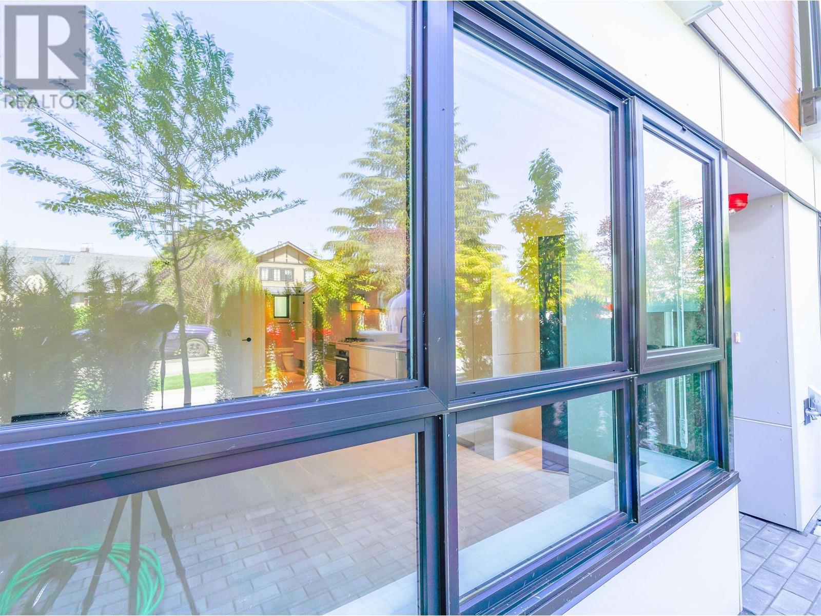 Photo 33 of 4422 Ash Street, Vancouver BC