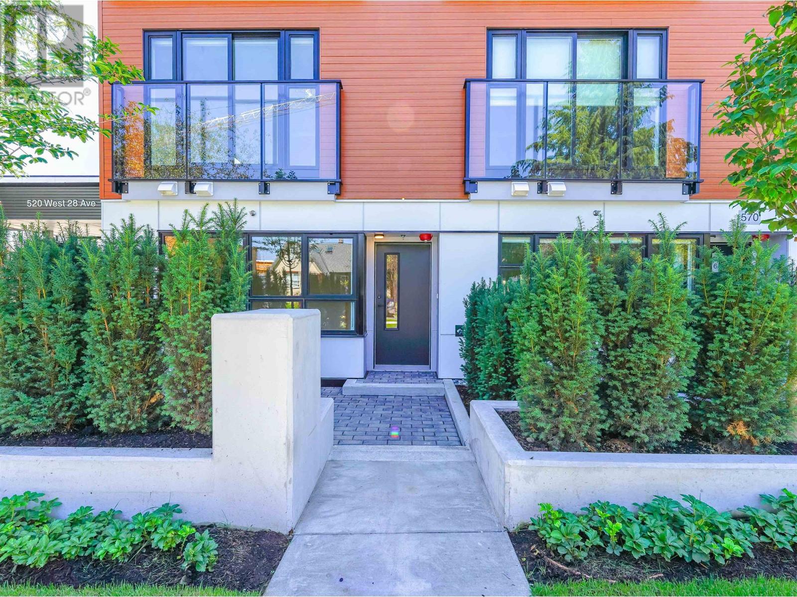 Photo 6 of 4422 Ash Street, Vancouver BC