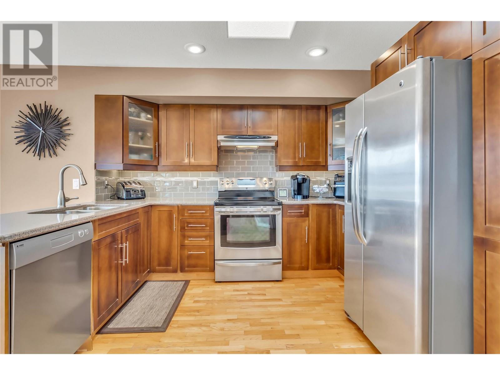  3576 Apple Way Boulevard, West Kelowna