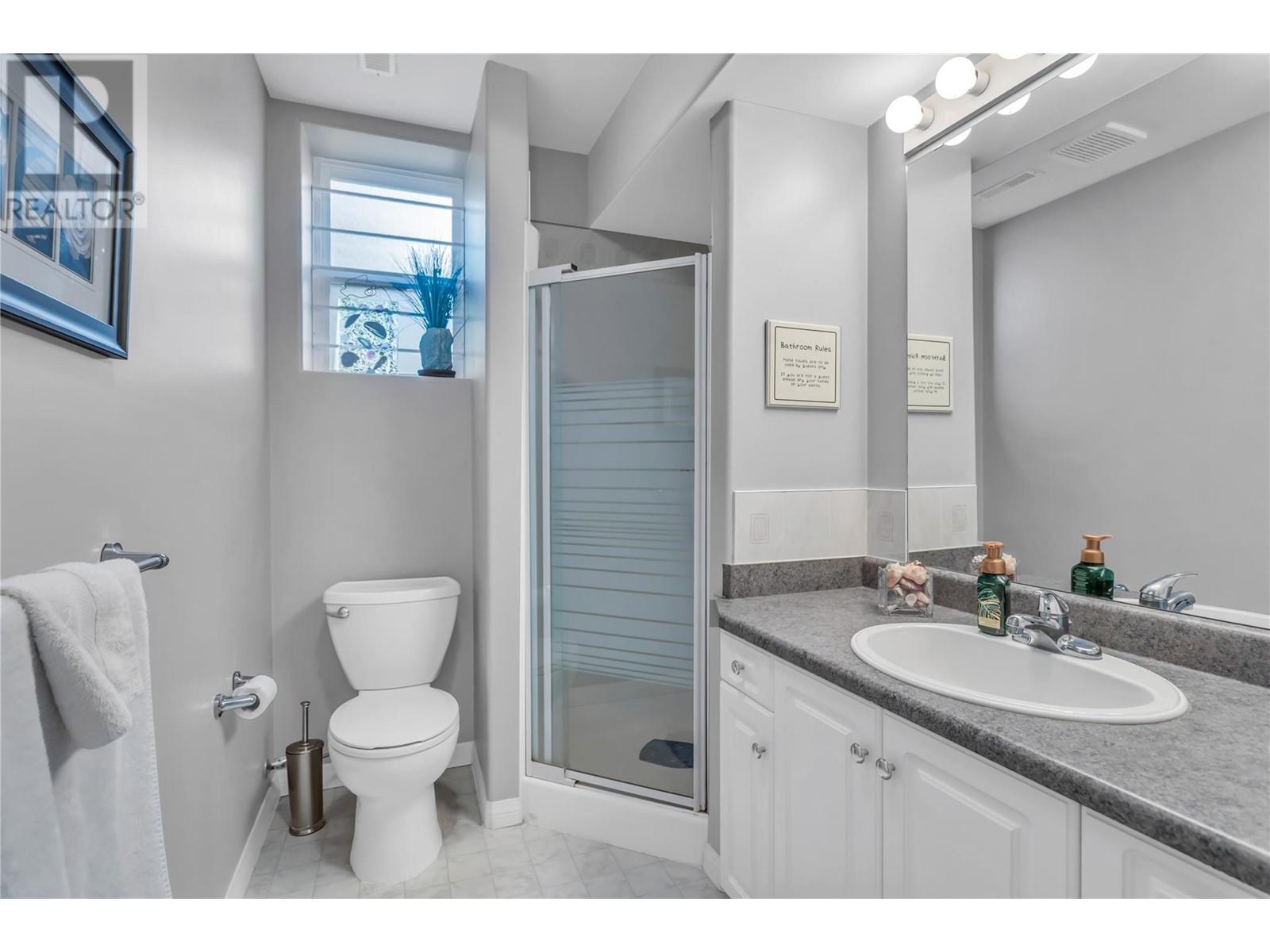  3576 Apple Way Boulevard, West Kelowna