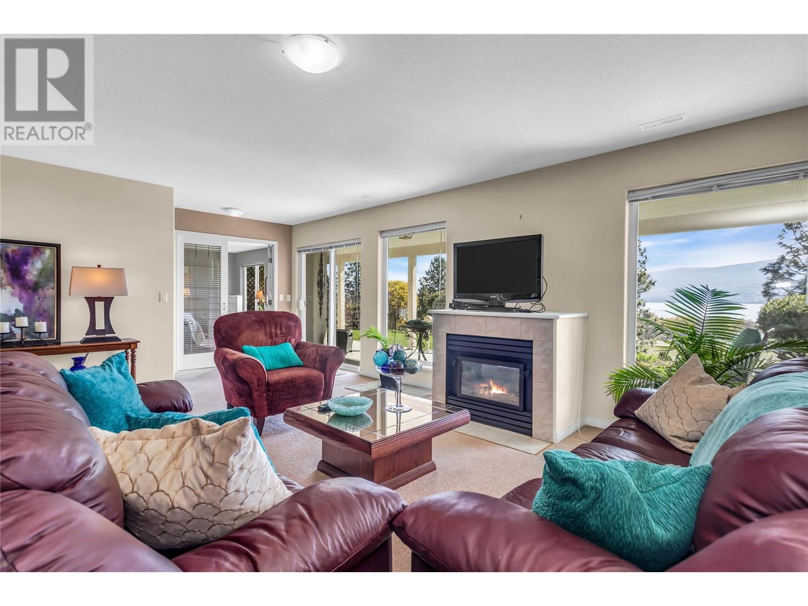  3576 Apple Way Boulevard, West Kelowna