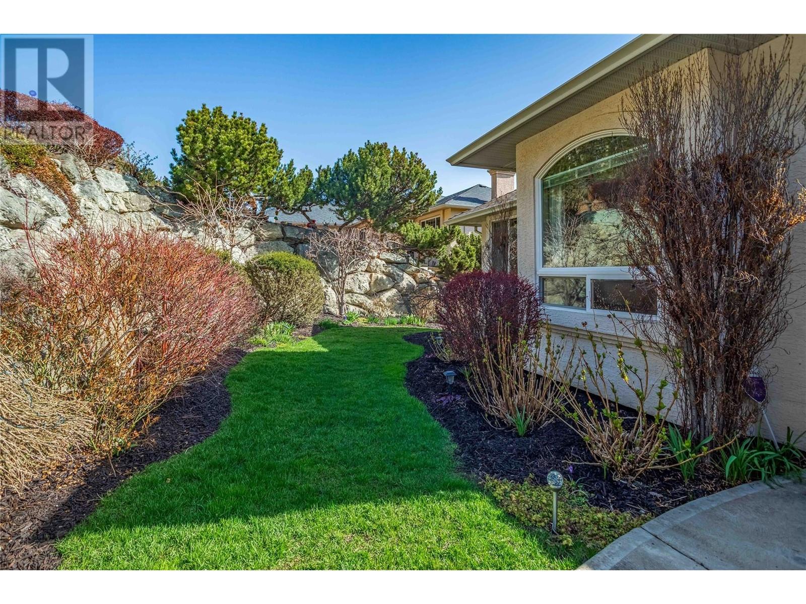  3576 Apple Way Boulevard, West Kelowna