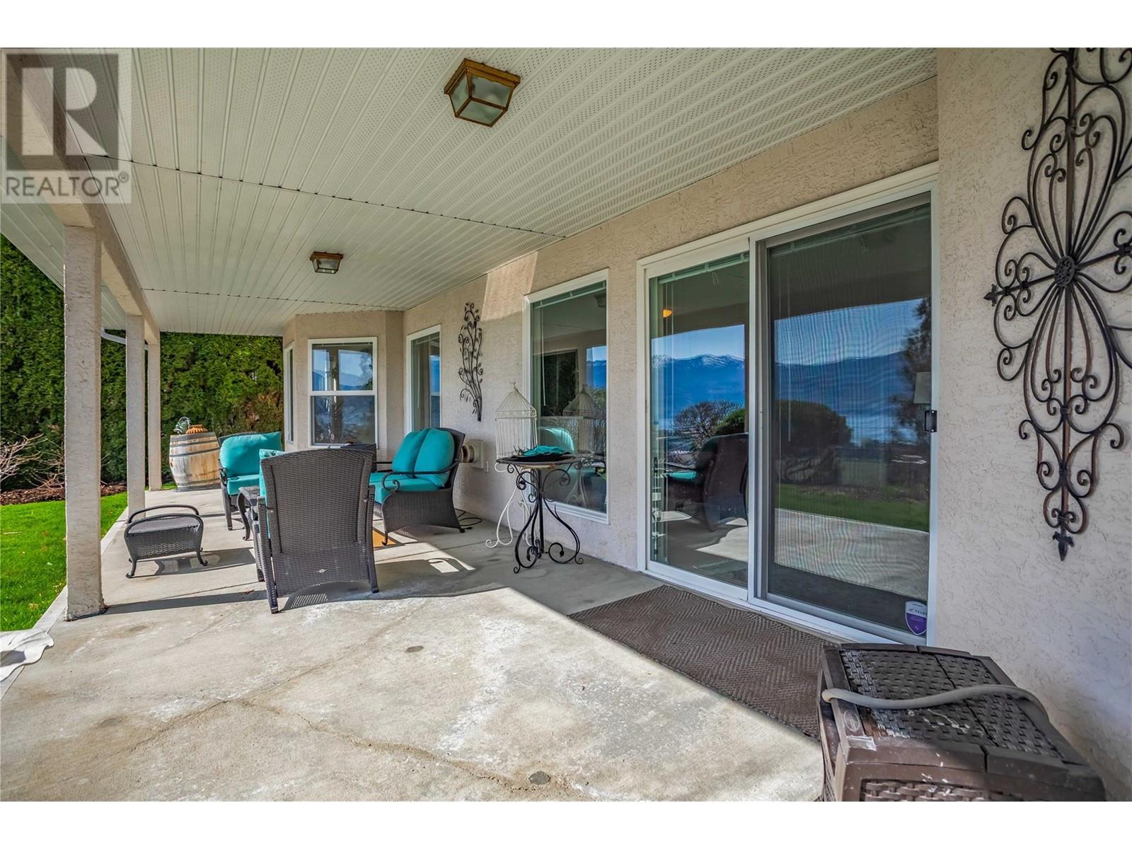  3576 Apple Way Boulevard, West Kelowna