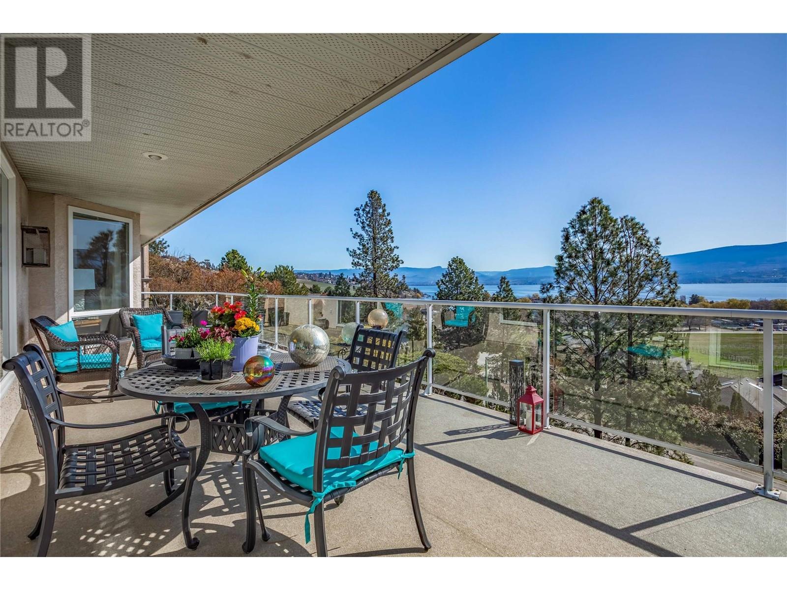  3576 Apple Way Boulevard, West Kelowna