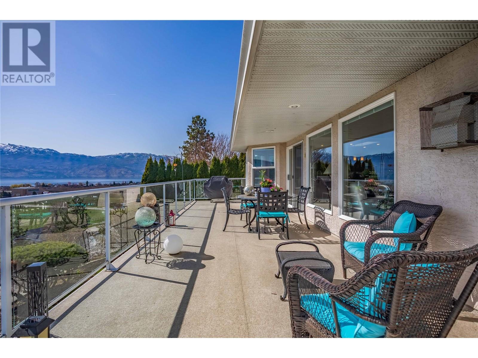  3576 Apple Way Boulevard, West Kelowna