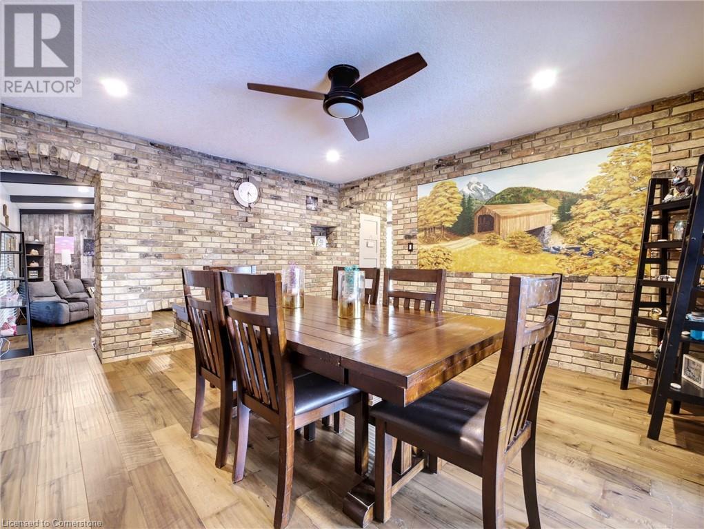 Photo 12 of 8 Westgate Circle, Brantford ON