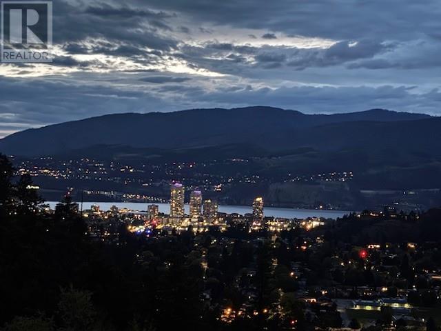  2072 Lillooet Court, Kelowna