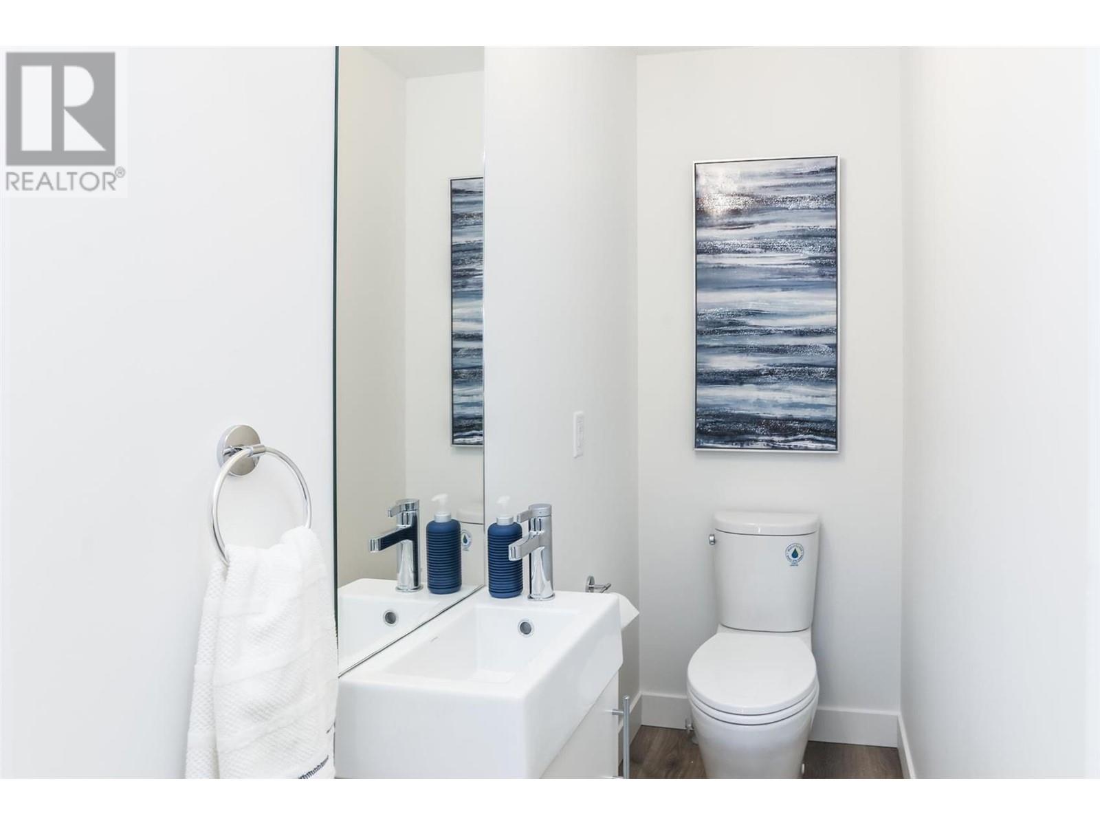 101 610 Academy Way, Kelowna