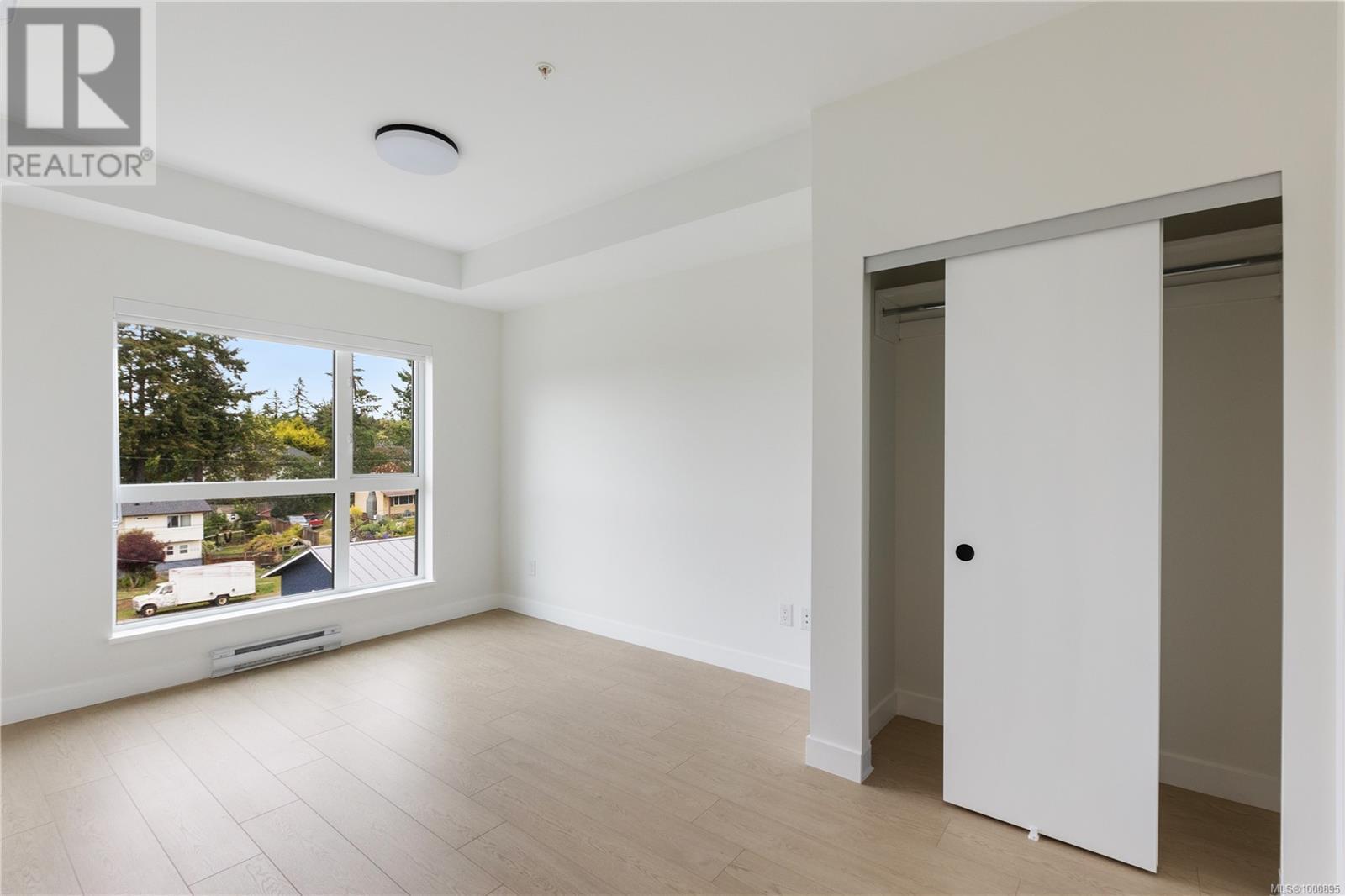 Photo 14 of 403 2629 Millstream Rd, Langford BC