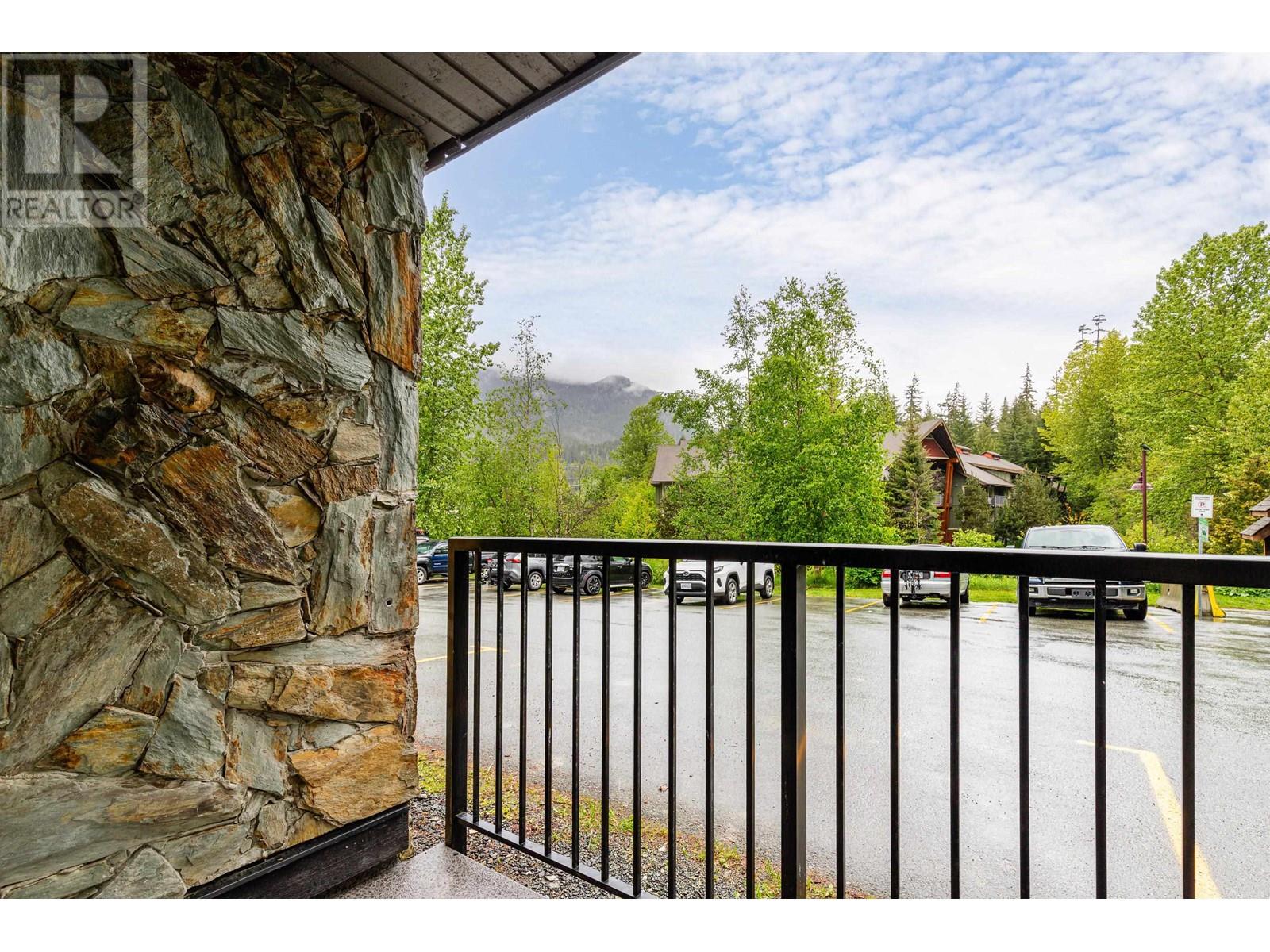 105 2021 KAREN CRESCENT, Whistler