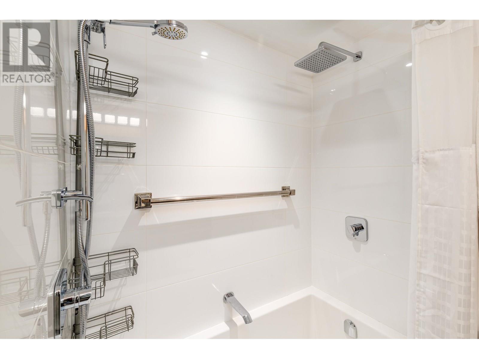 105 2021 KAREN CRESCENT, Whistler