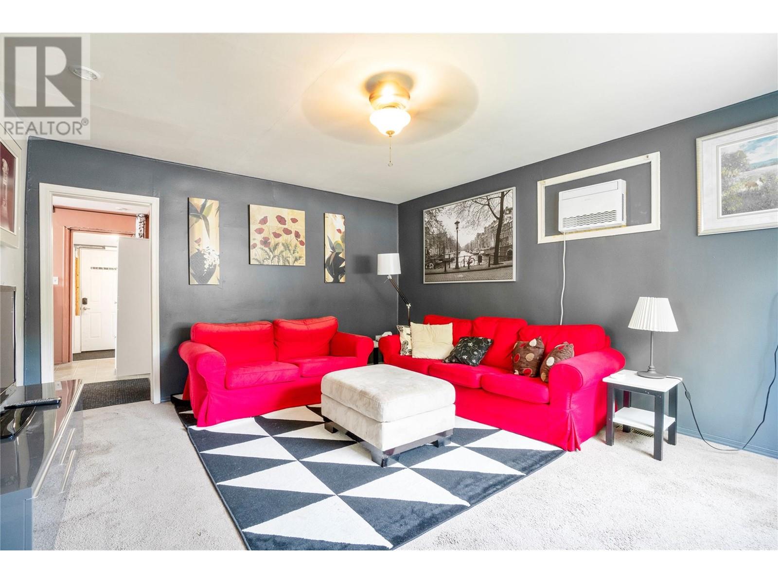 Photo 10 of 630 Okanagan Se Avenue, Salmon Arm BC