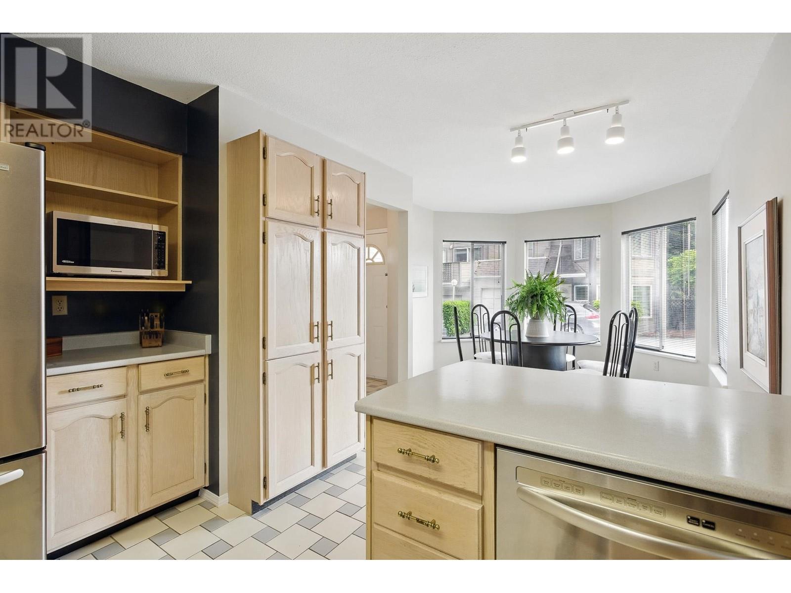 33 1251 LASALLE PLACE, Coquitlam real estate listing R3009650