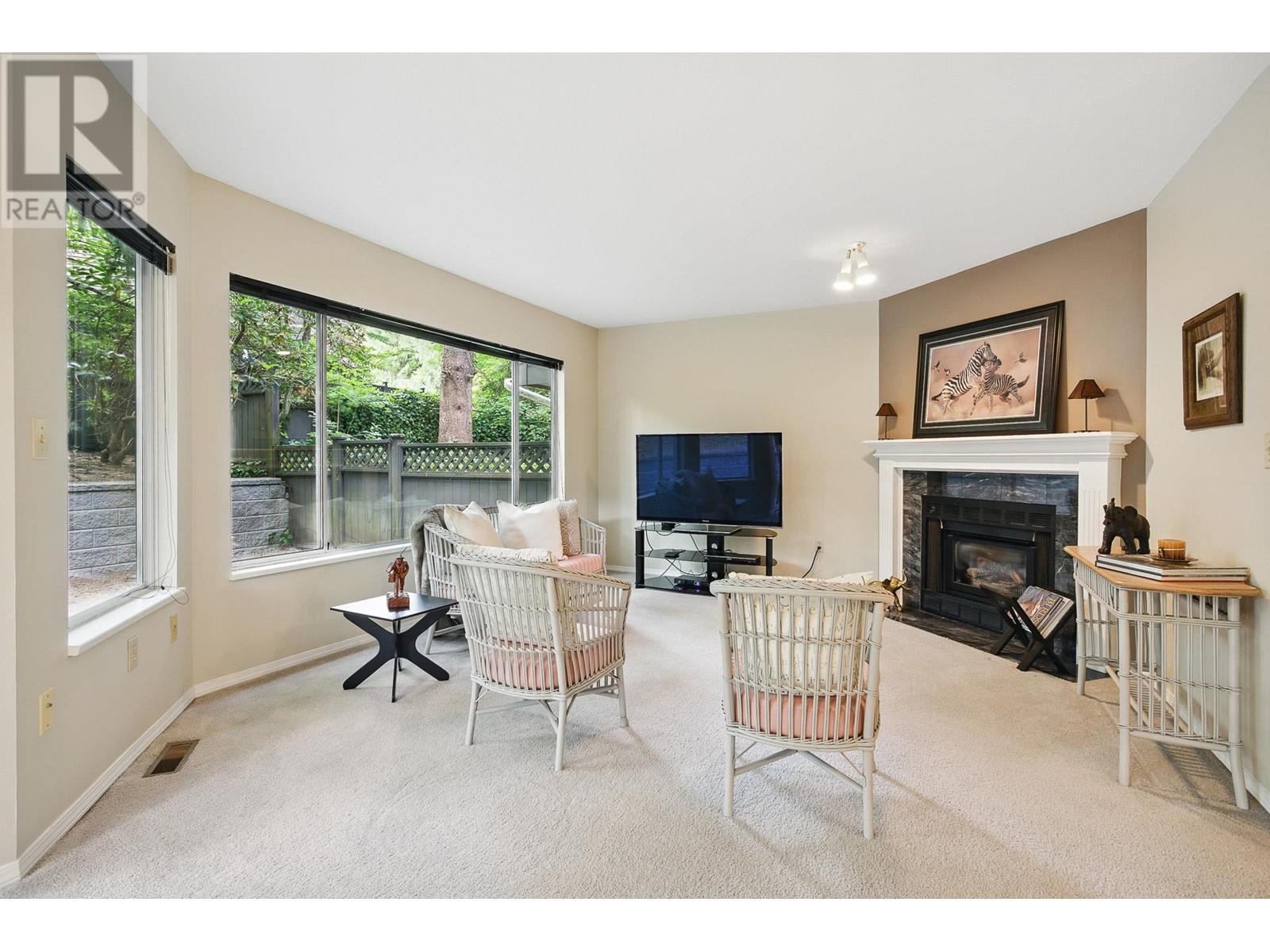 33 1251 LASALLE PLACE, Coquitlam real estate listing R3009650