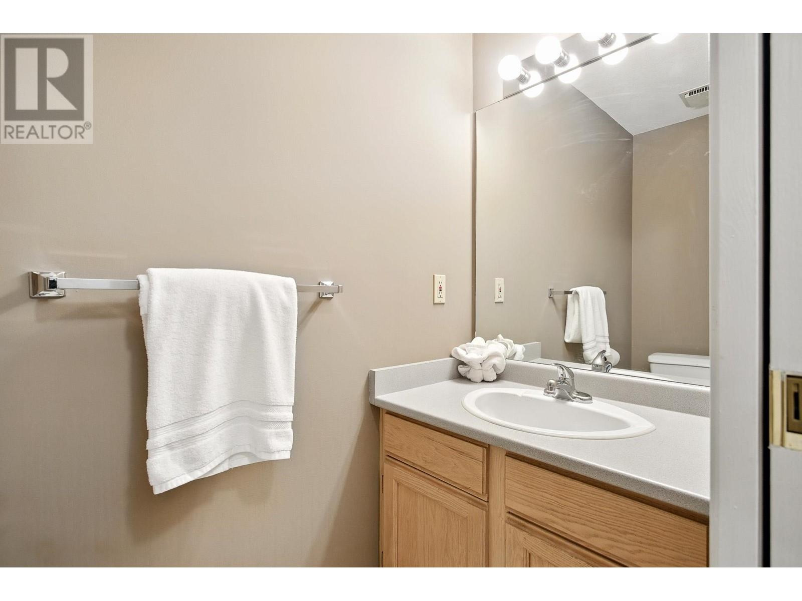 33 1251 LASALLE PLACE, Coquitlam real estate listing R3009650
