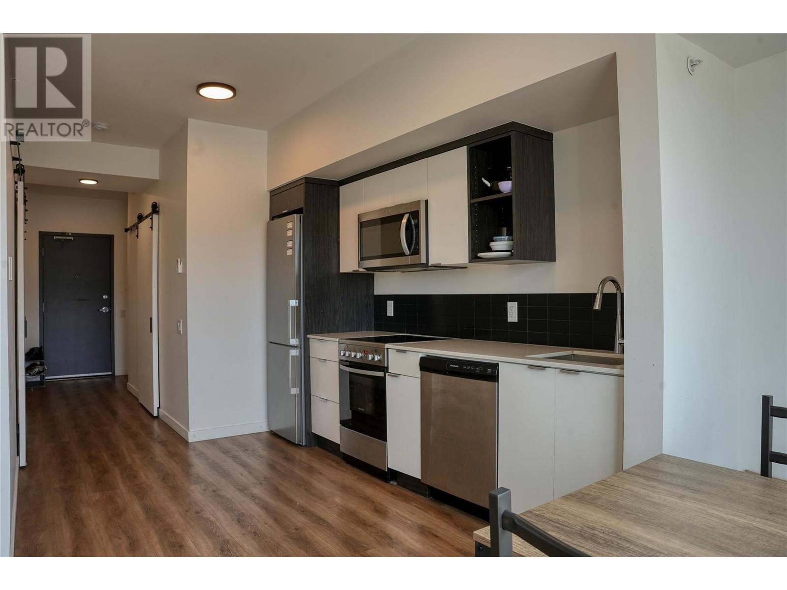 Photo 6 of 615 Rutland Road N Unit 517, Kelowna BC