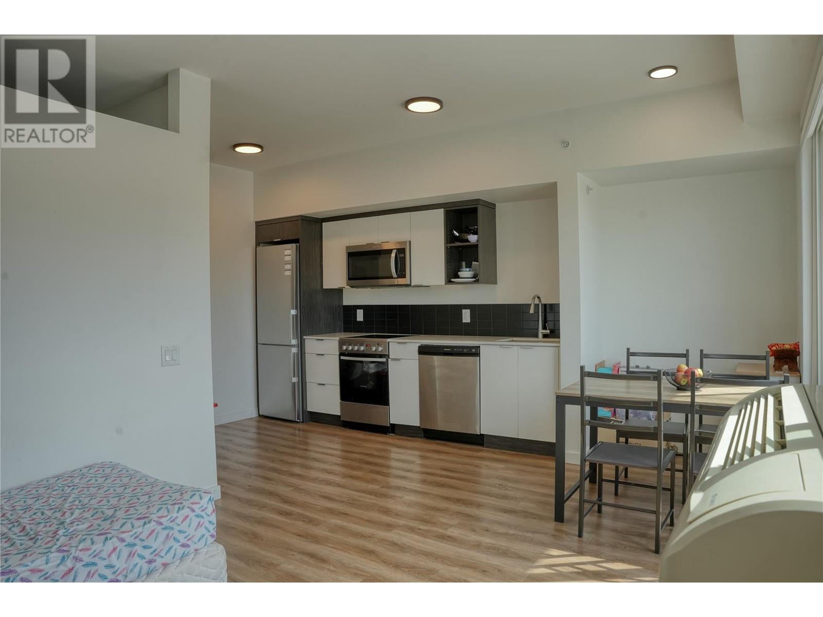 Photo 13 of 615 Rutland Road N Unit 517, Kelowna BC