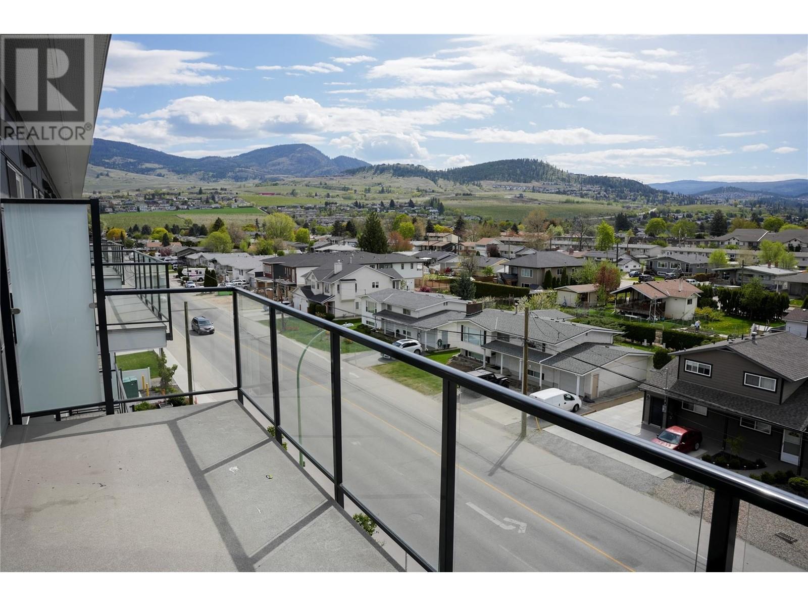Photo 5 of 615 Rutland Road N Unit 517, Kelowna BC