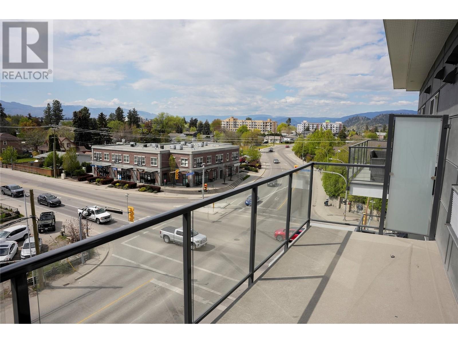 Photo 4 of 615 Rutland Road N Unit 517, Kelowna BC