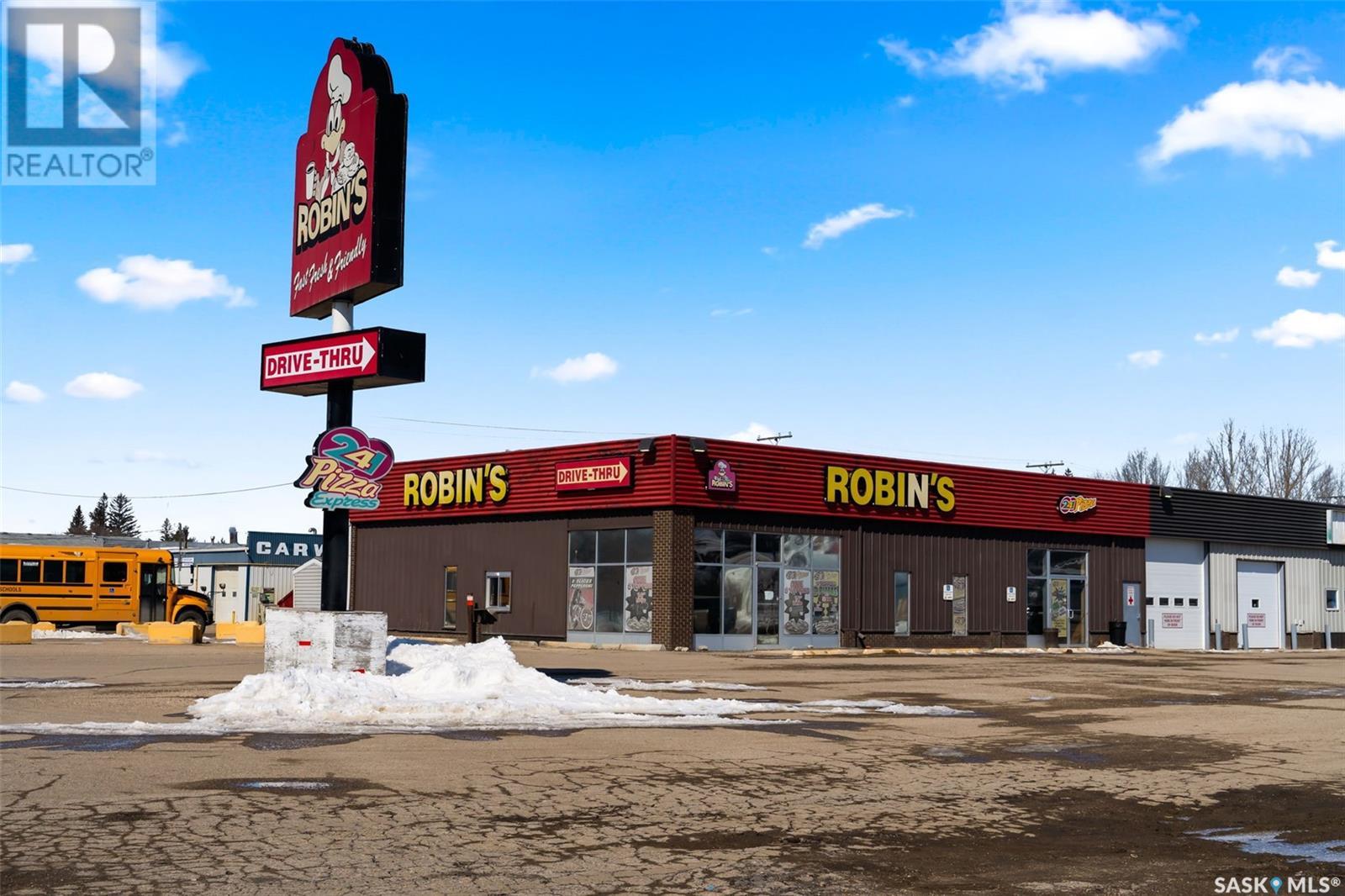 Photo 14 of 121 Sioux Avenue S, Fort Quappelle SK