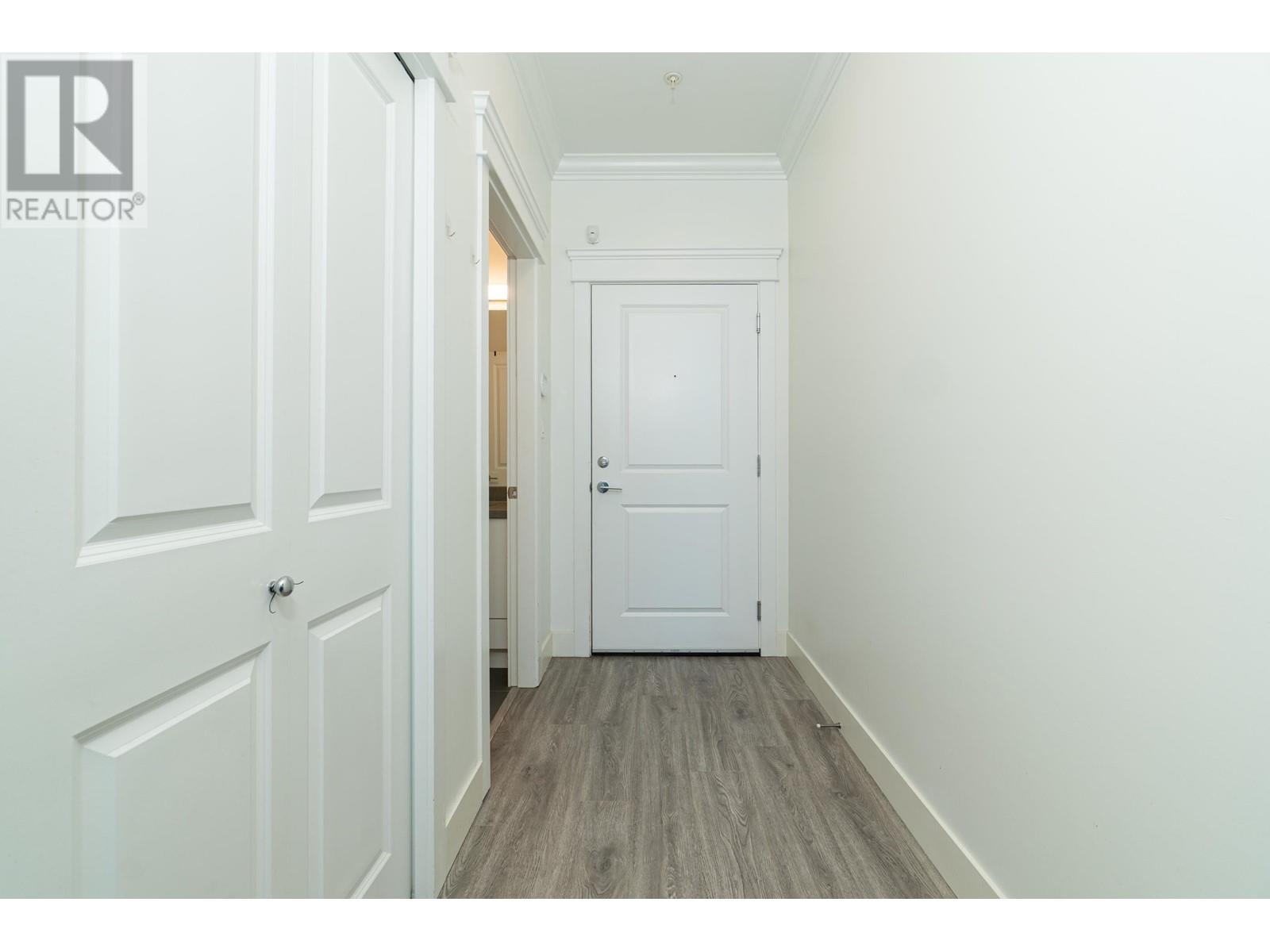 Photo 27 of 404 2389 Hawthorne Avenue, Port Coquitlam BC