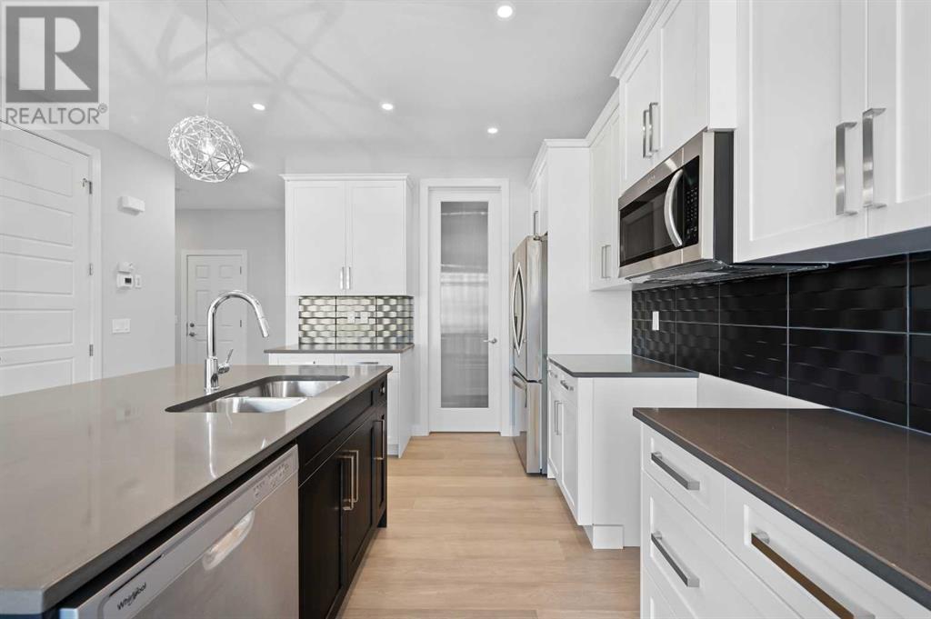 19 Agate Road, Cochrane, Alberta