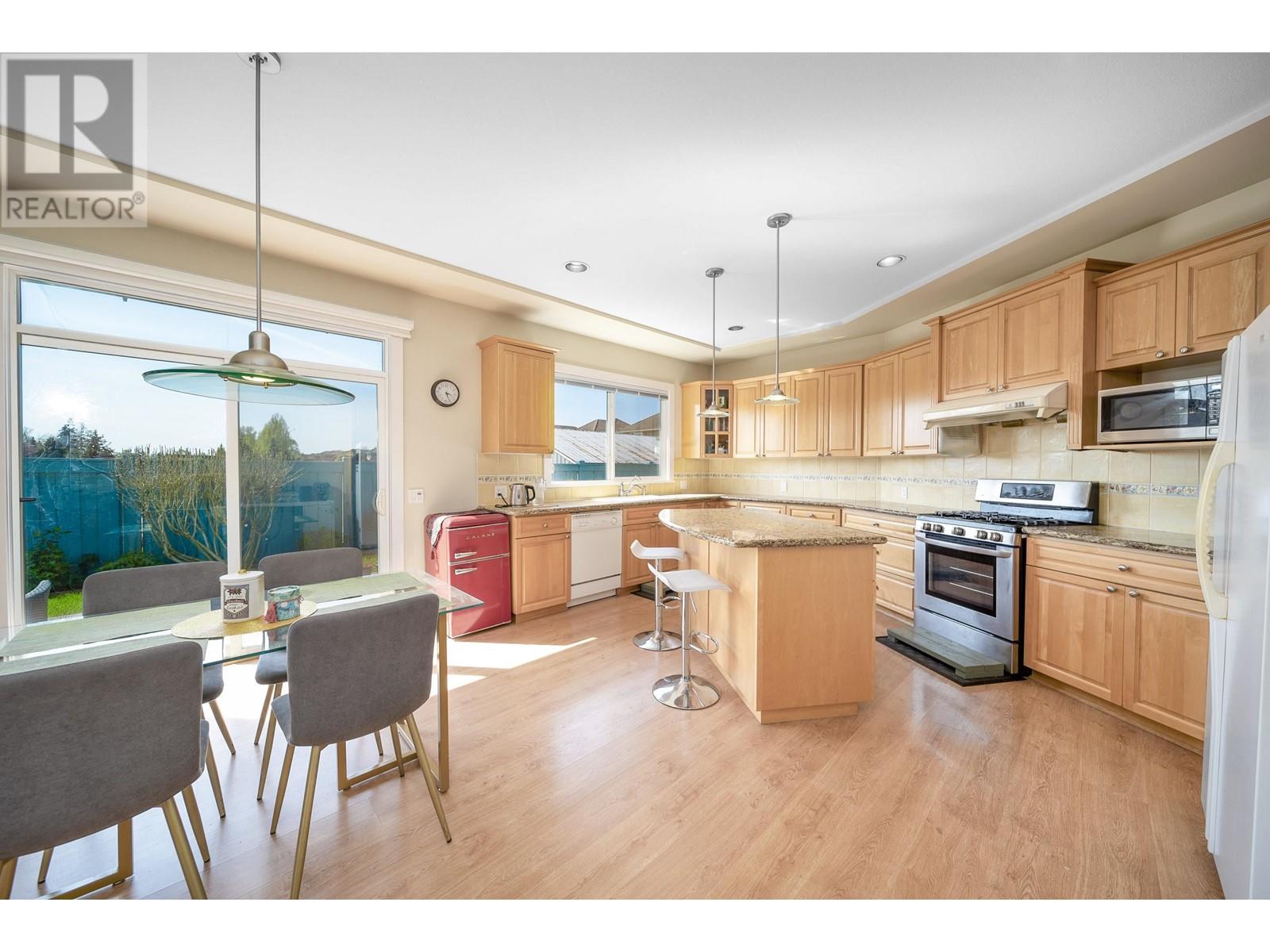 3671 LAM DRIVE, Richmond real estate listing R3009943