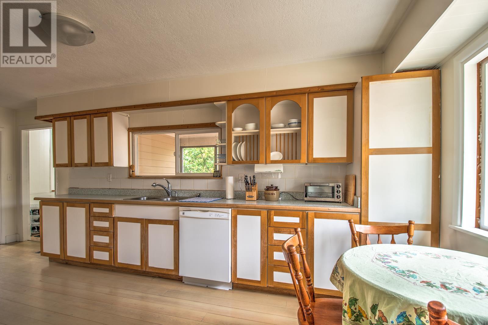 11 Gardom Lake Road, Enderby