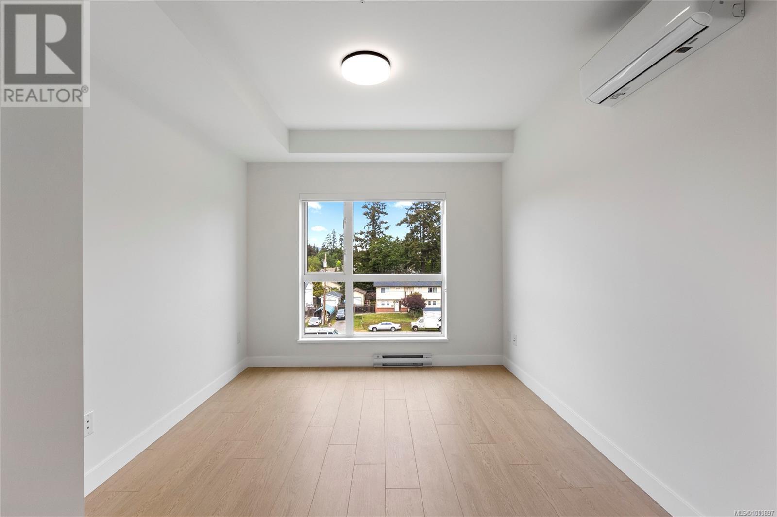 Photo 15 of 405 2629 Millstream Rd, Langford BC