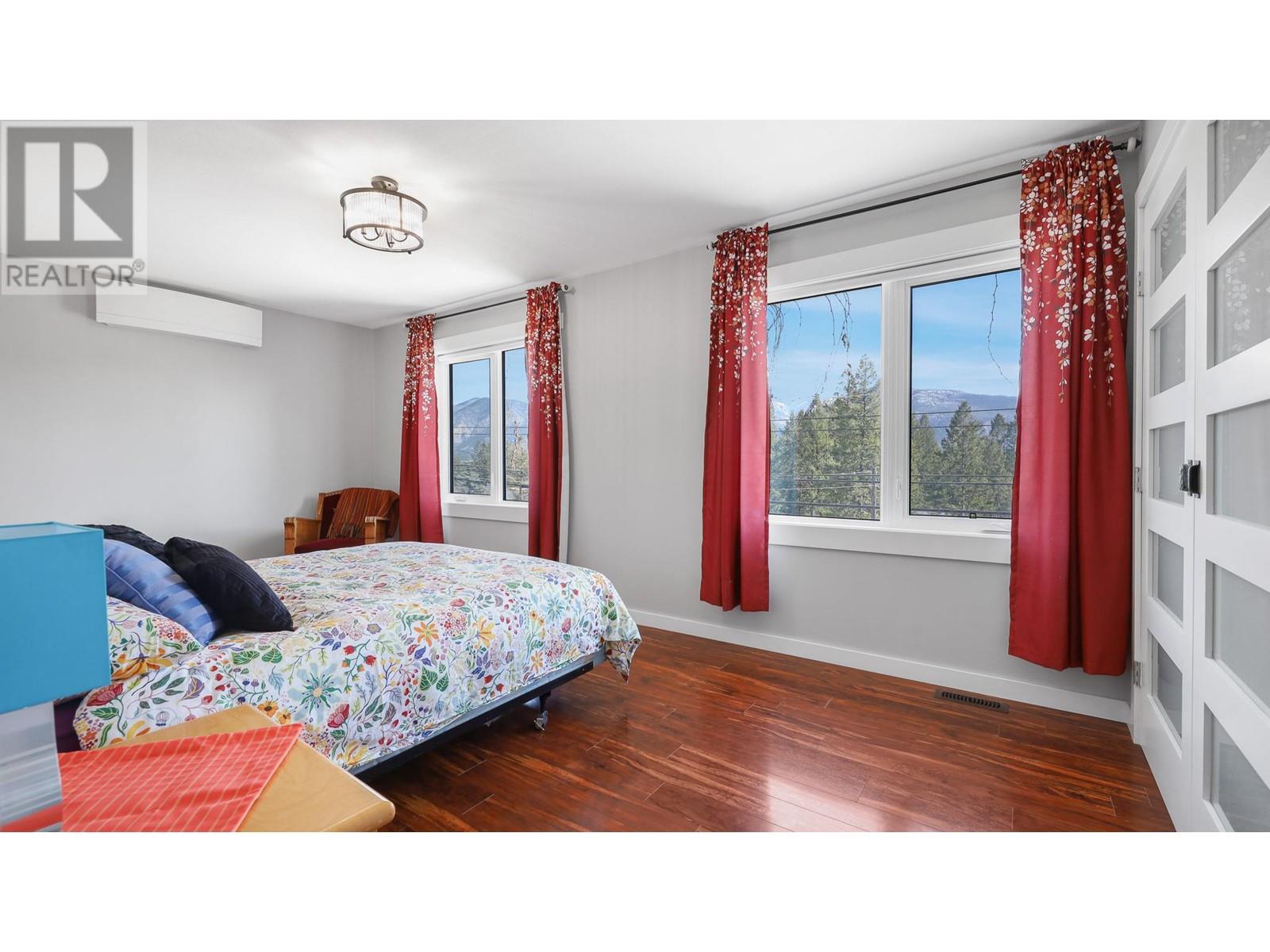 Photo 25 of 1808 15th Avenue, Invermere BC