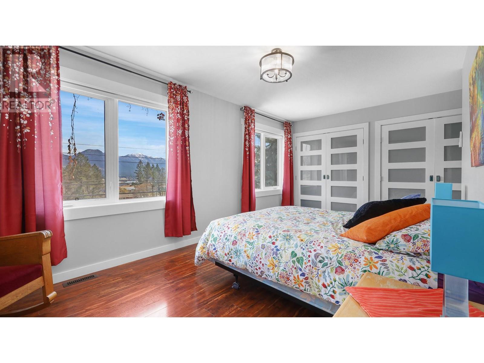 Photo 33 of 1808 15th Avenue, Invermere BC