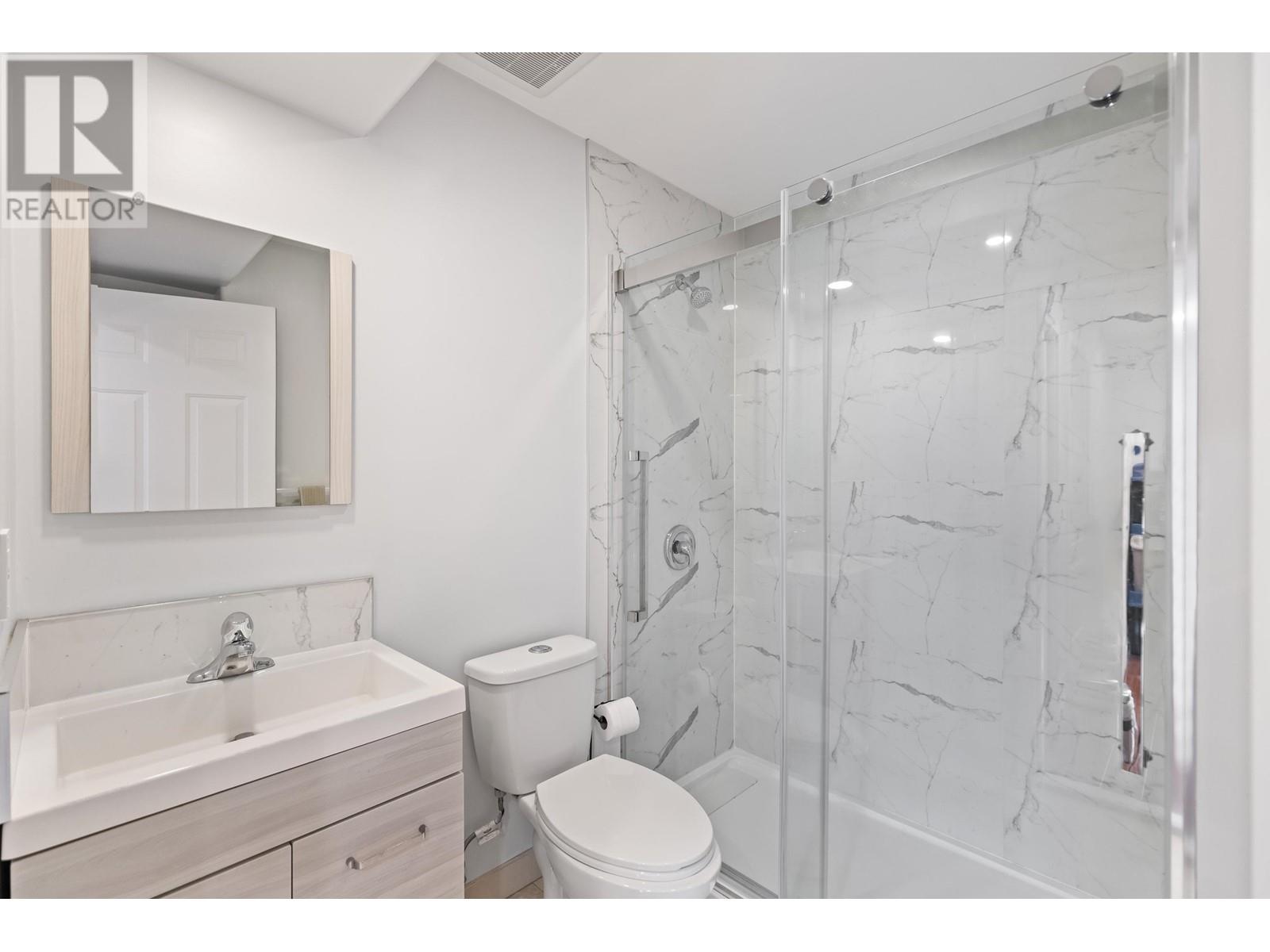 Photo 11 of 23881 114 A Avenue, Maple Ridge BC