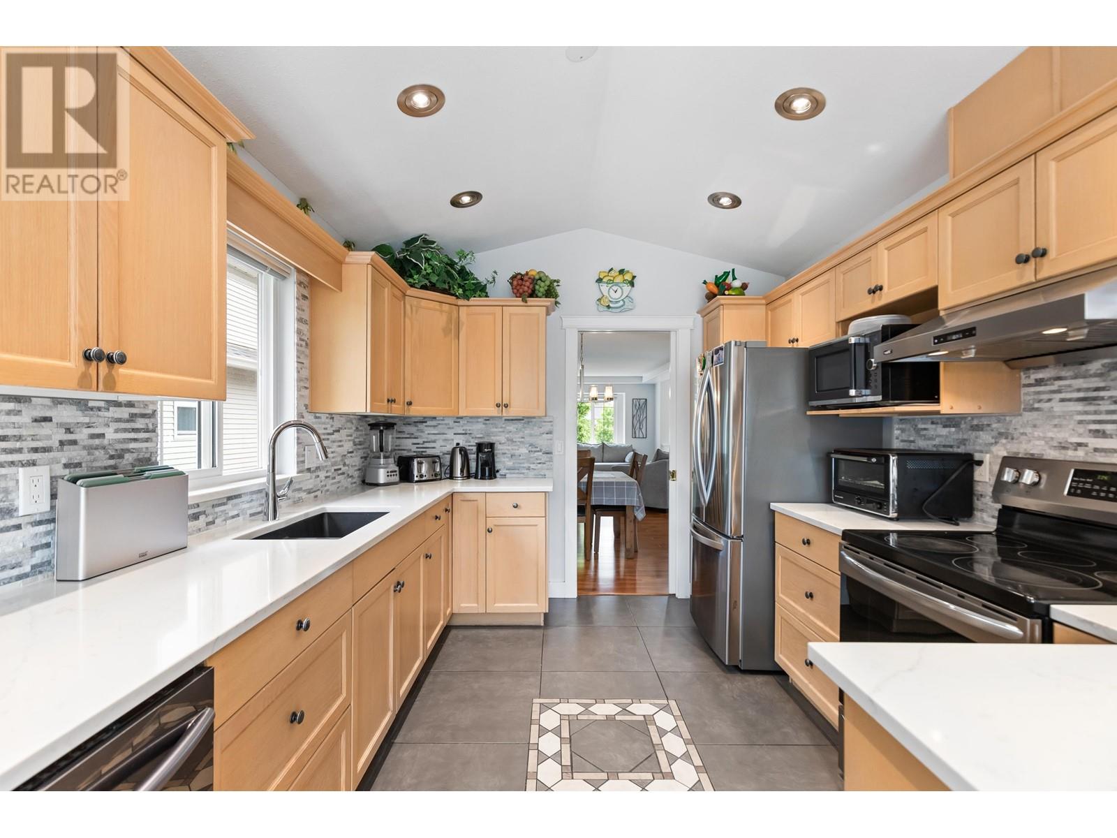Photo 27 of 23881 114 A Avenue, Maple Ridge BC