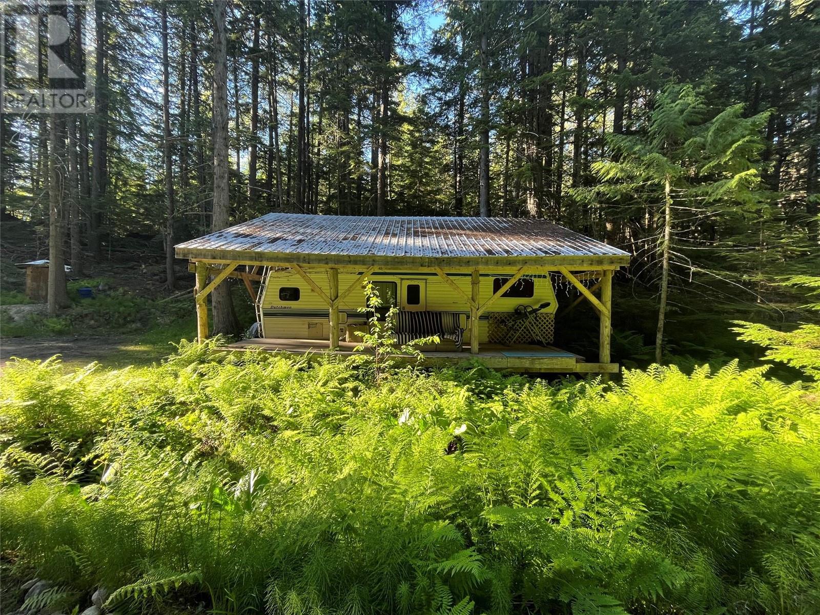 Photo 21 of 769 Beech Road, Nakusp BC