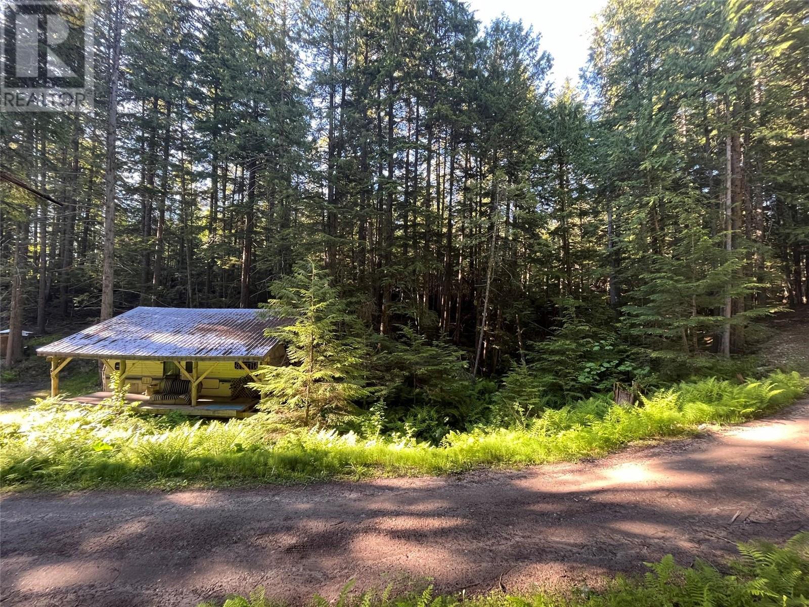 Photo 2 of 769 Beech Road, Nakusp BC