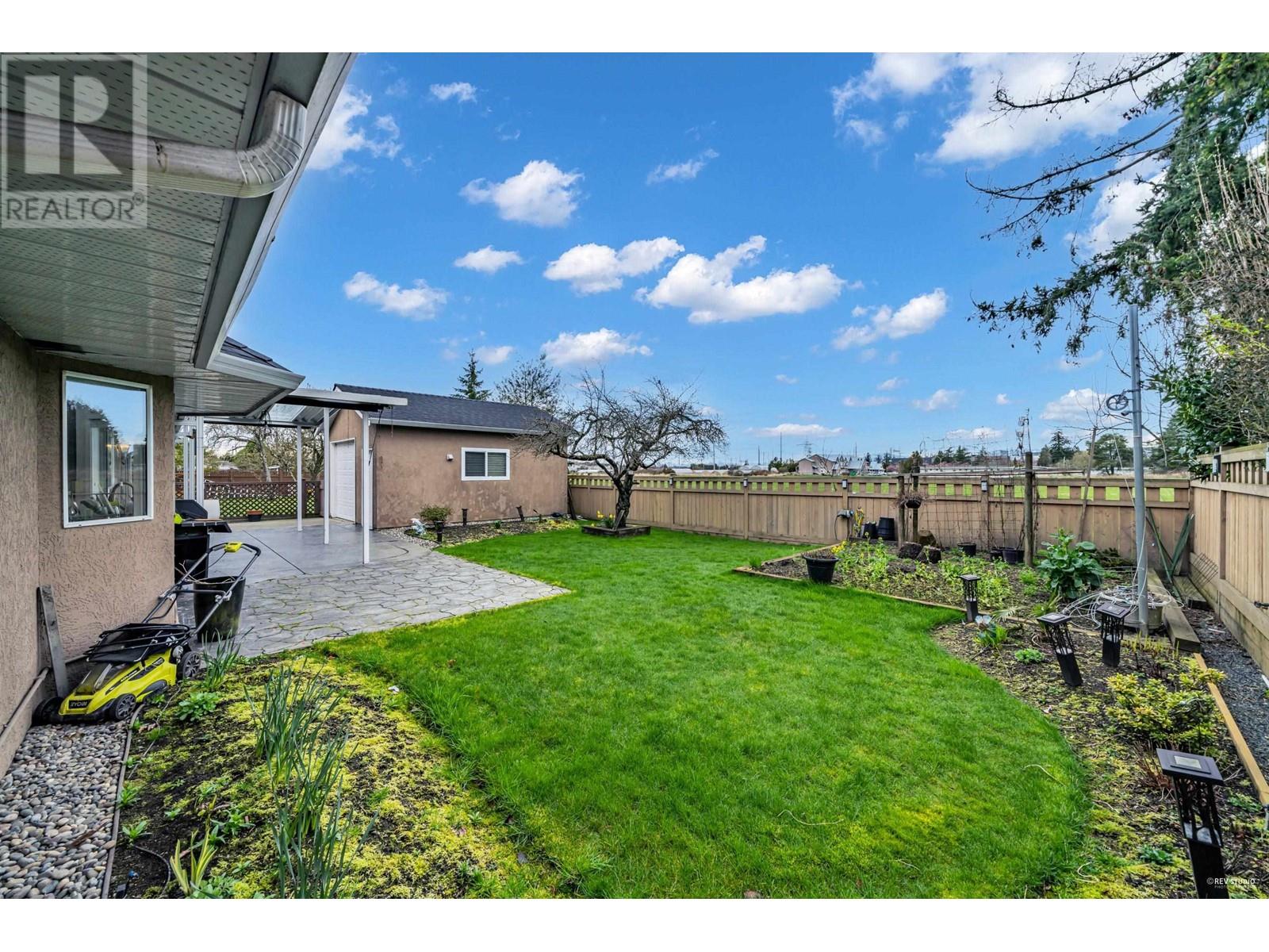 6585 HOLLY PARK DRIVE, Delta real estate listing R3009921