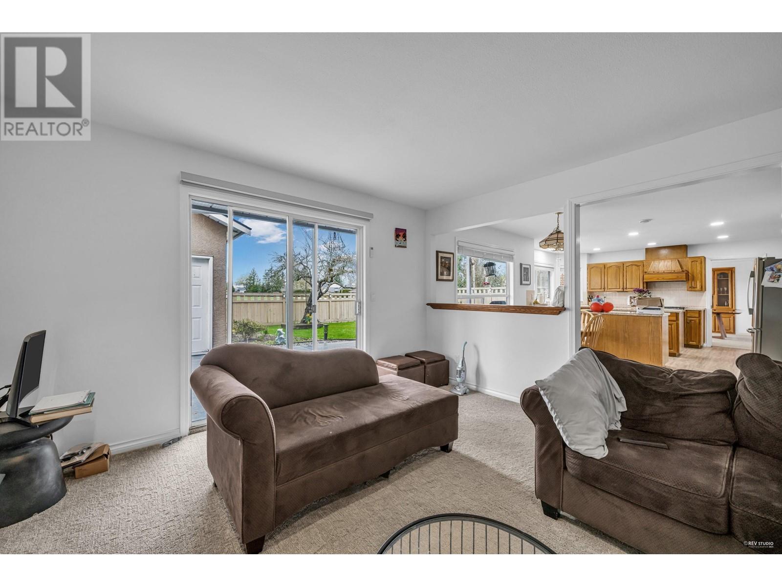 6585 HOLLY PARK DRIVE, Delta real estate listing R3009921