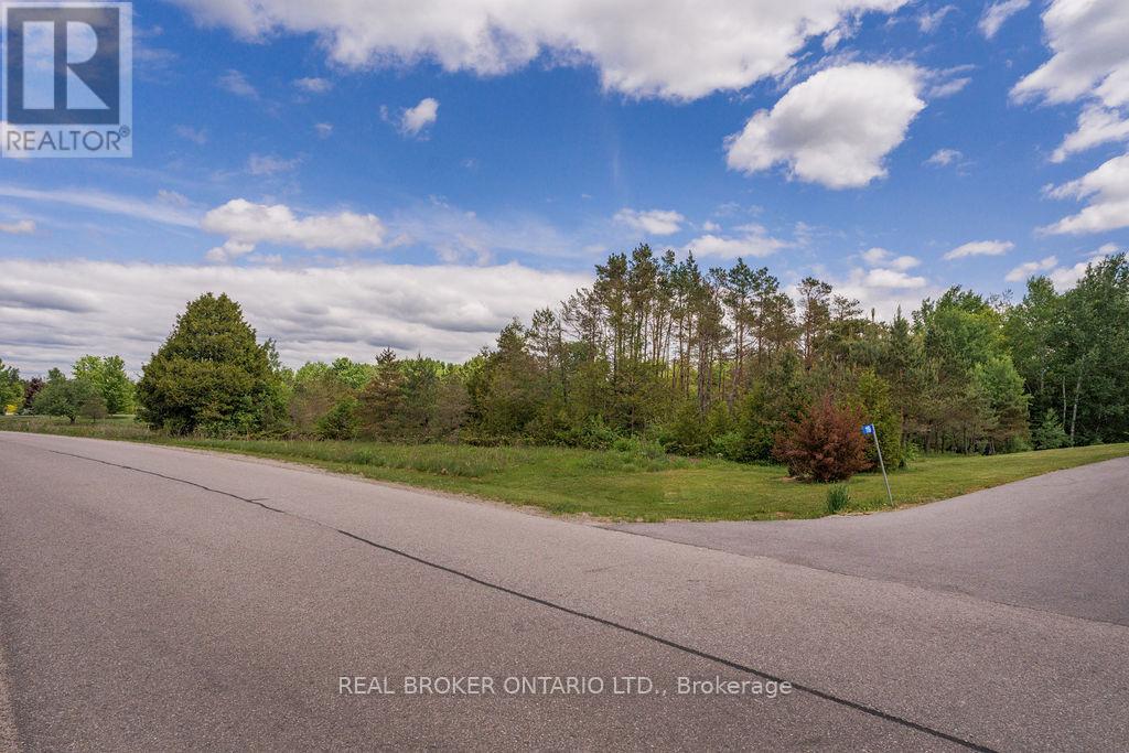 Photo 8 of 117 Colonel By Way, Merrickvillewolford ON