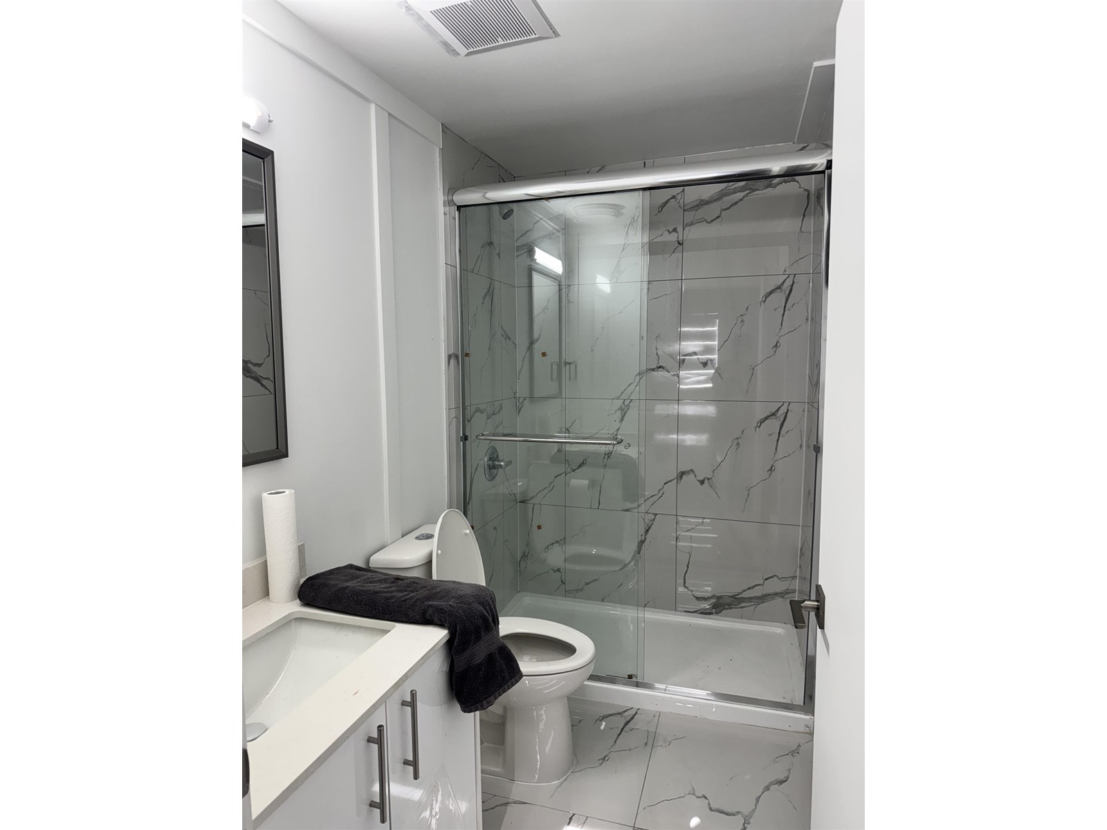 669 WALLACE STREET, Hope, Hope