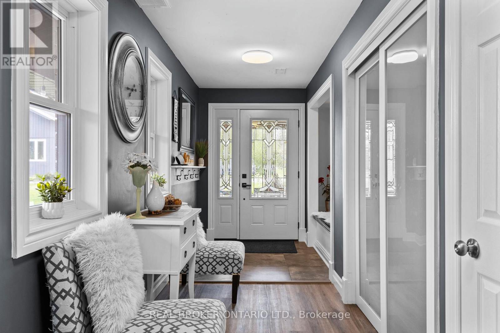 Photo 11 of 48 Campbell Beach Road, Kawartha Lakes ON