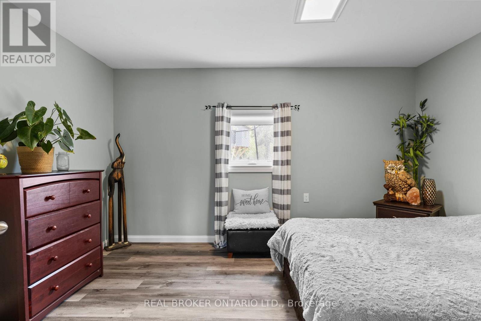 Photo 16 of 48 Campbell Beach Road, Kawartha Lakes ON