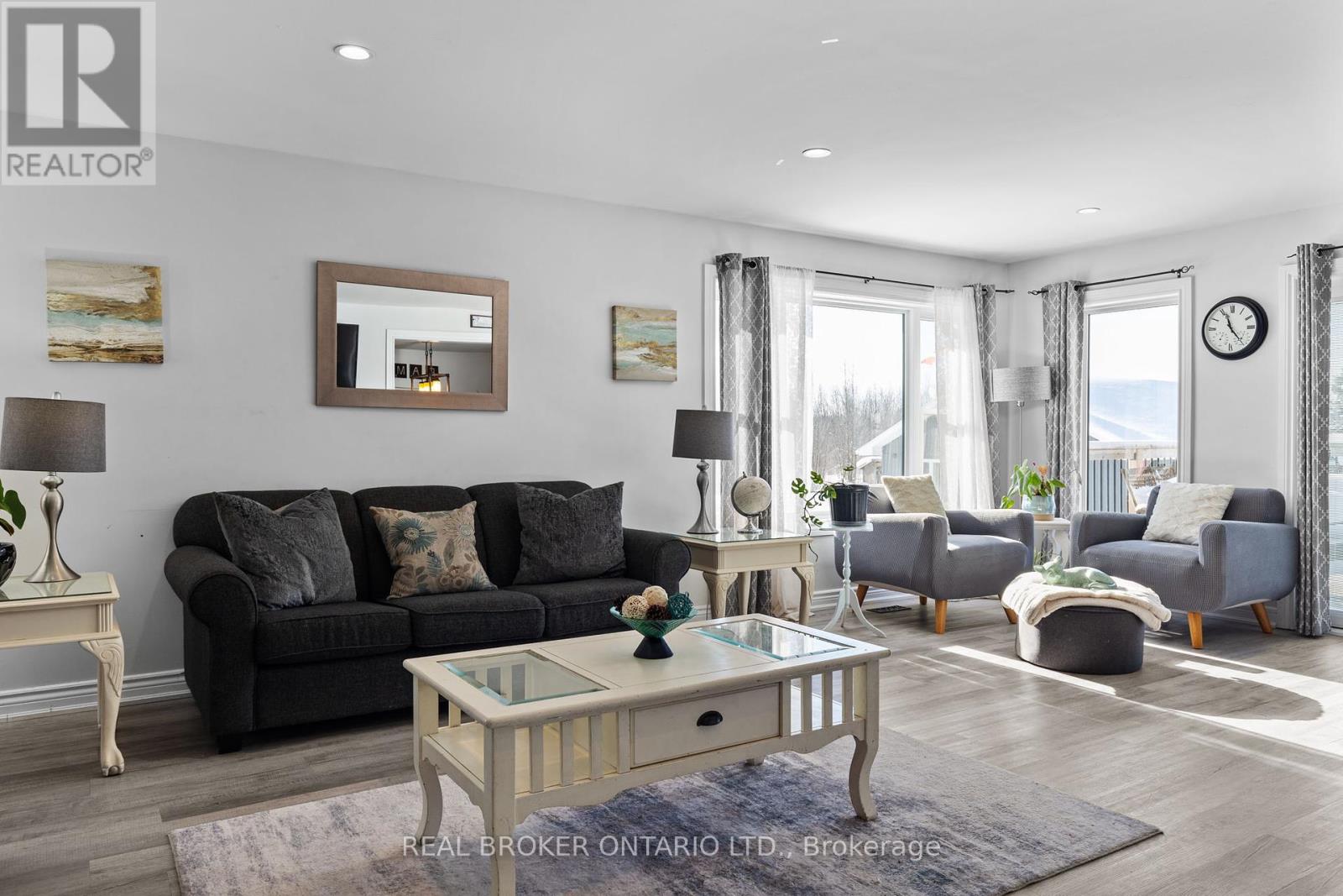 Photo 20 of 48 Campbell Beach Road, Kawartha Lakes ON