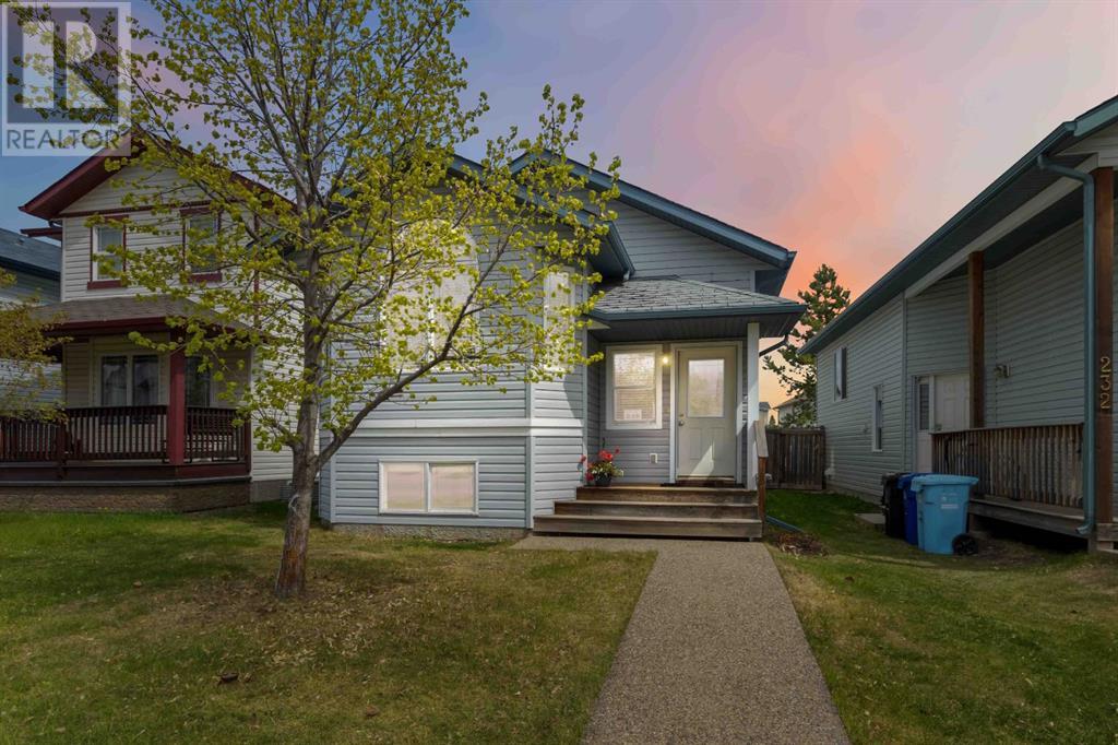 228 Paris Crescent, Fort McMurray